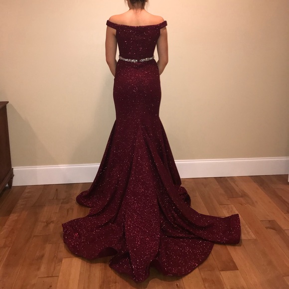 Jovani mermaid dress with train - Picture 3 of 4